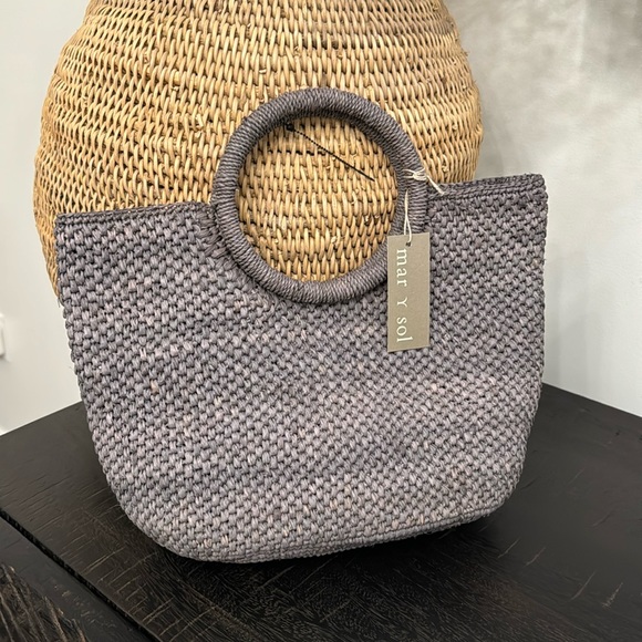 Mar y sol serena tote bag in gray - Picture 2 of 5